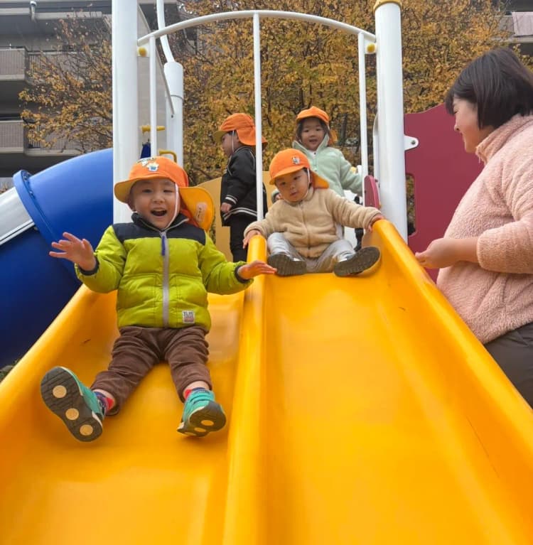 帰りの会
順次降園
自由あそび