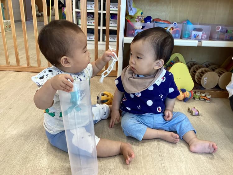 開園
順次登園
朝の準備・自由遊び