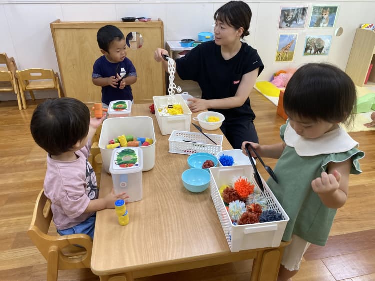 開園・順次登園・自由遊び