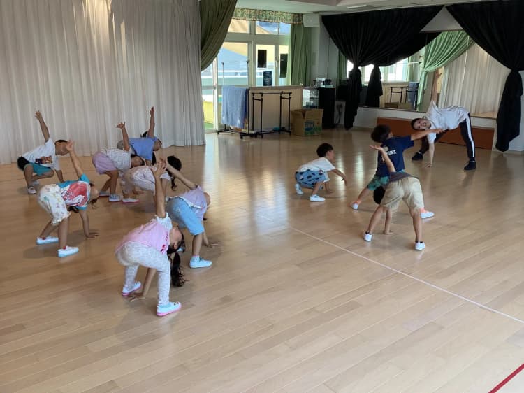 外遊び、室内遊び