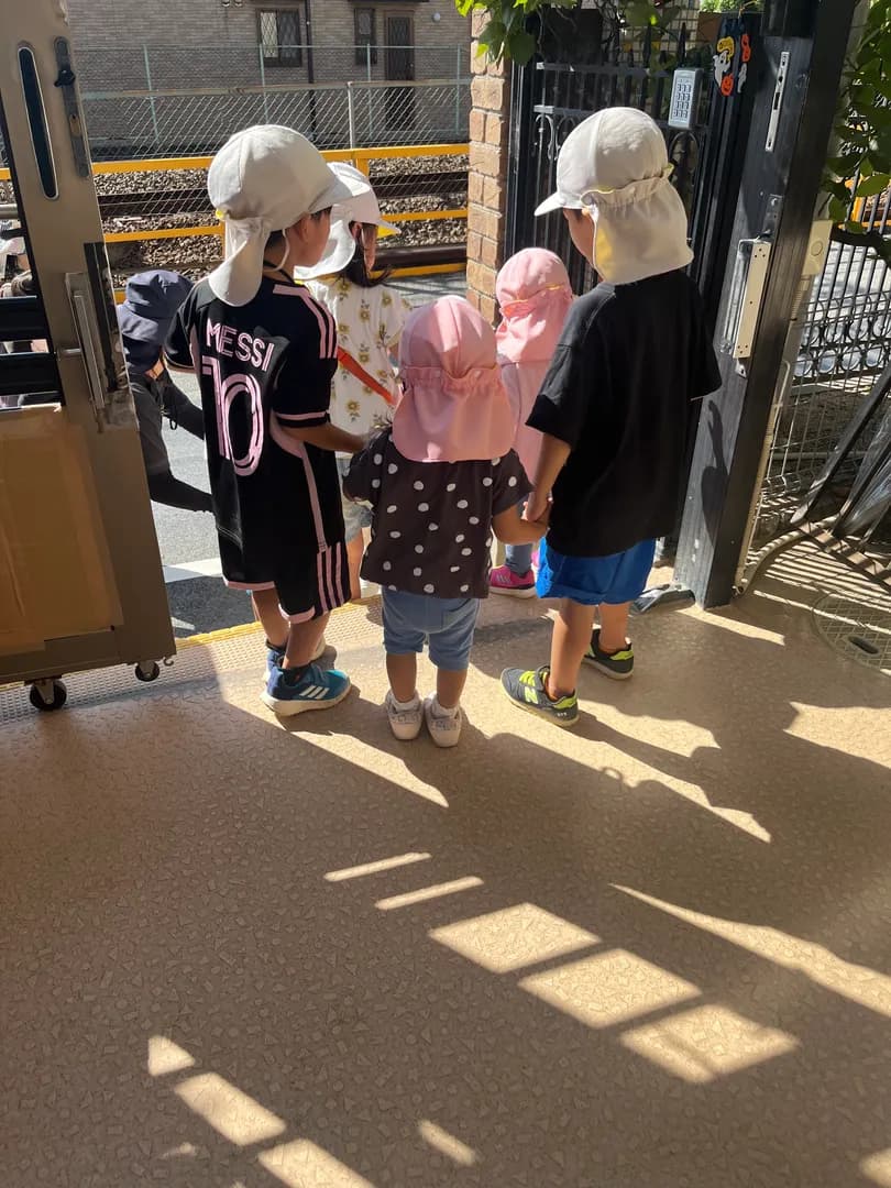 乳幼児などの保育に関する要望・意見、相談に際してはわかりやすい用語で説明して、公的施設としての社会的責任を果たす